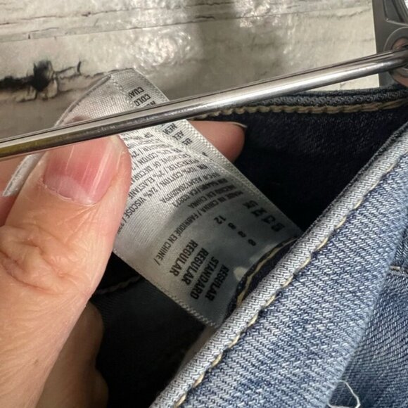 American Eagle Outfitters Blue Boyfriend tomgirl Jeans Distressed Style - Picture 5 of 7